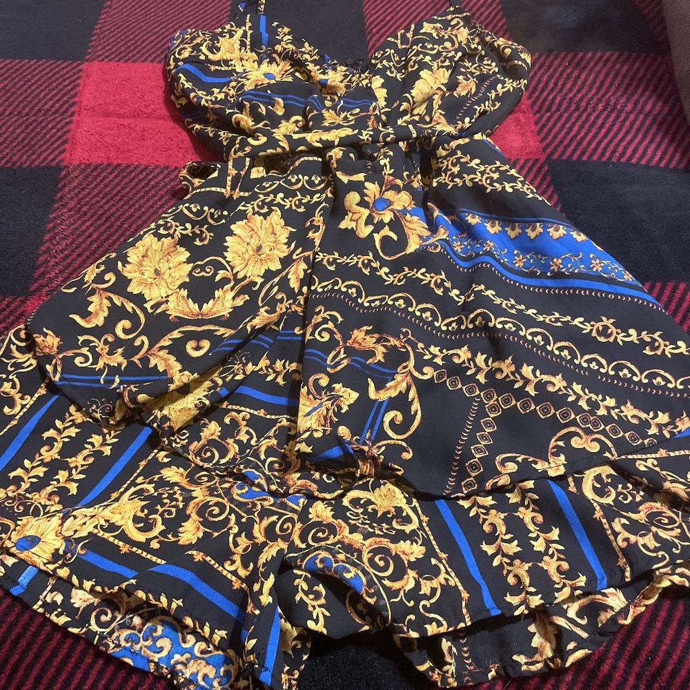 Printed sleeveless romper